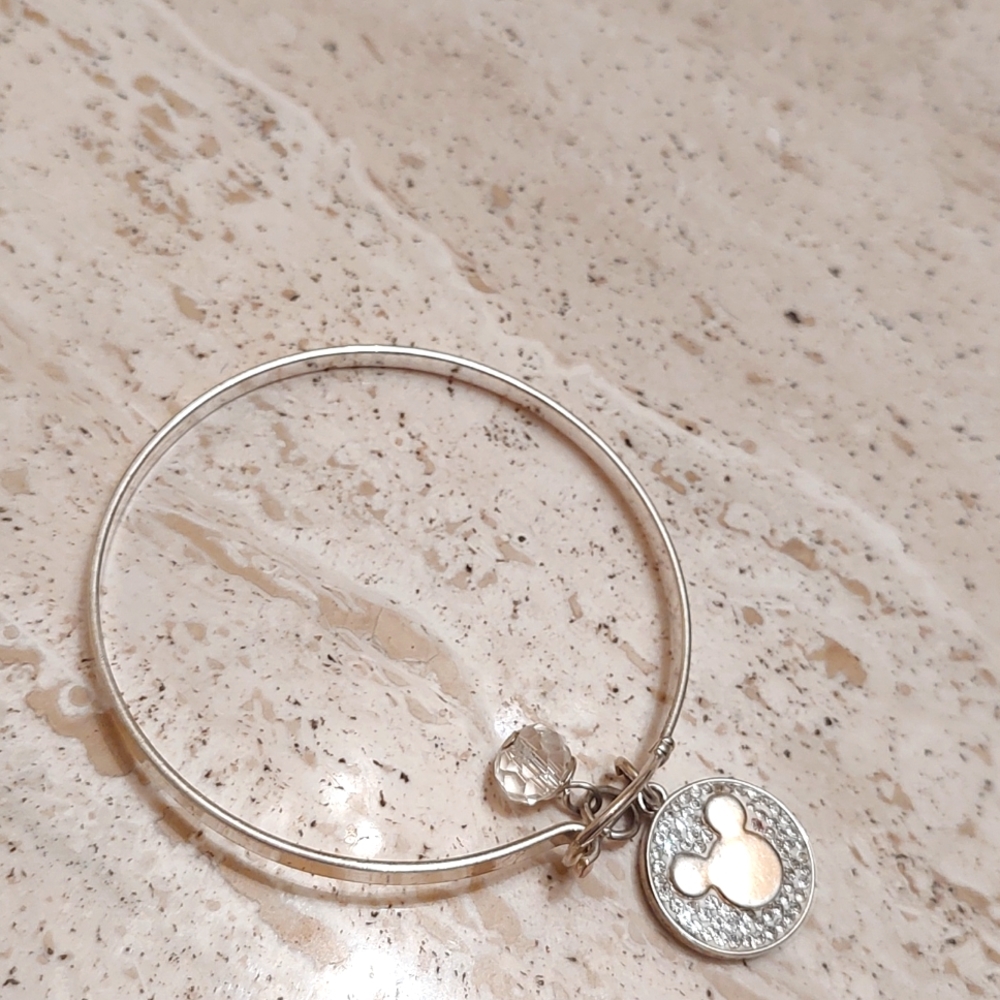 Beautiful Disney bracelet - Picture 8 of 10